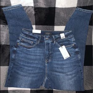 Judy Blue high waisted, skinny fit. Dark Blue, size 14W